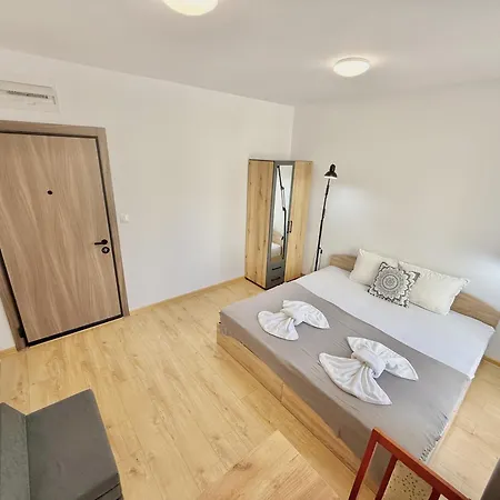 Menada Aphrodite Appartement