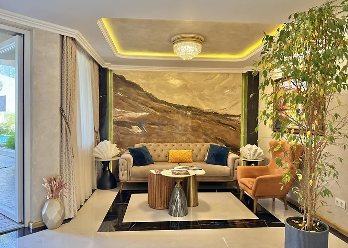 Menada Aphrodite * サニービーチ