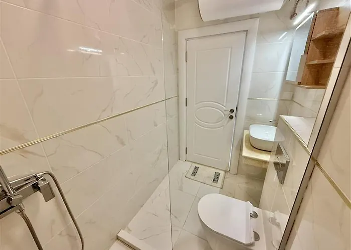 Menada Aphrodite サニービーチ