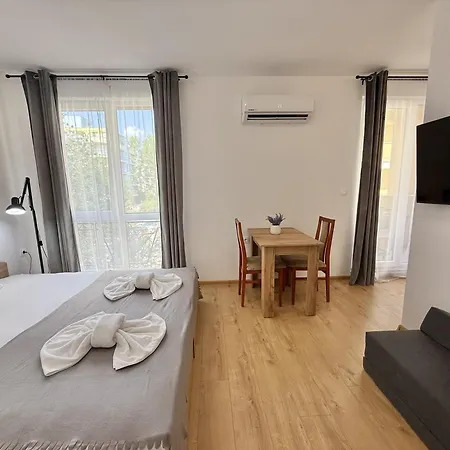 Menada Aphrodite Sunny Beach